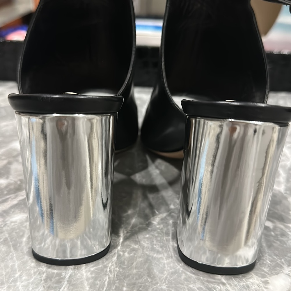 Prada sandals - Picture 3 of 6